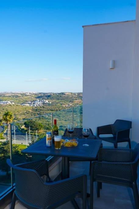 Your Escape: Where Every Sunrise Becomes A Memory Mellieħa Exterior foto